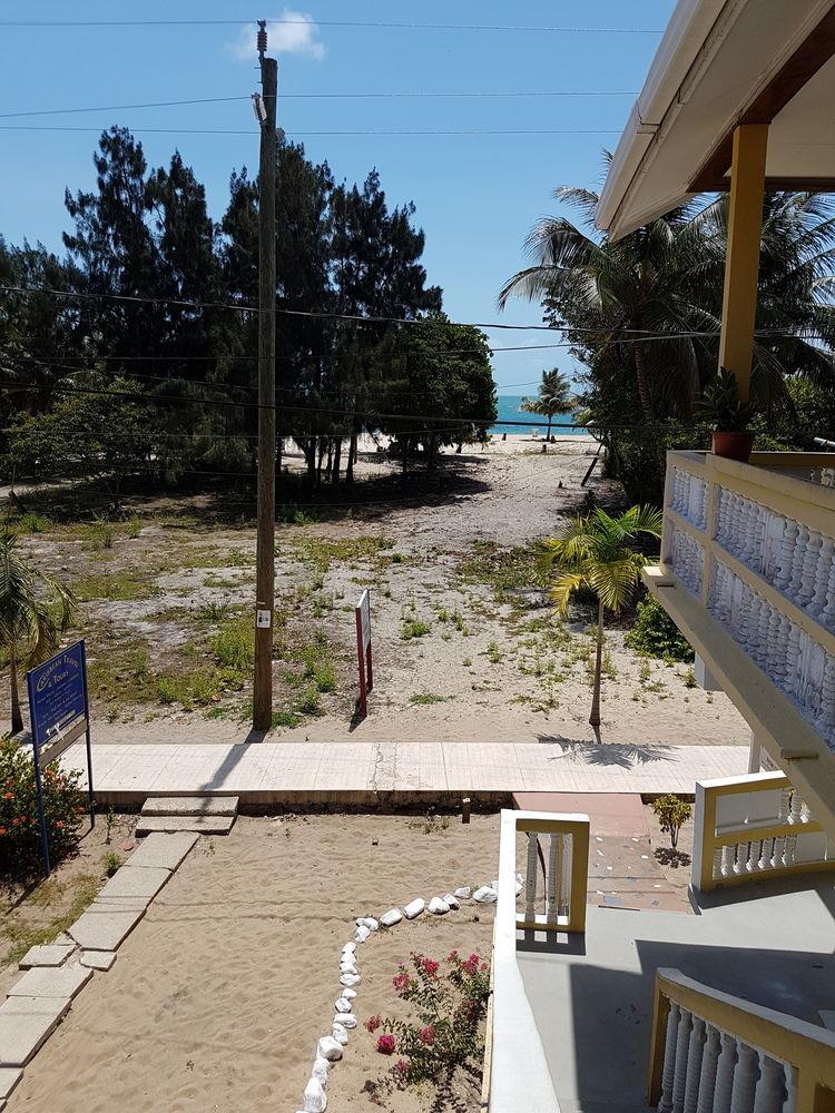 小夜曲酒店 Placencia 外观 照片