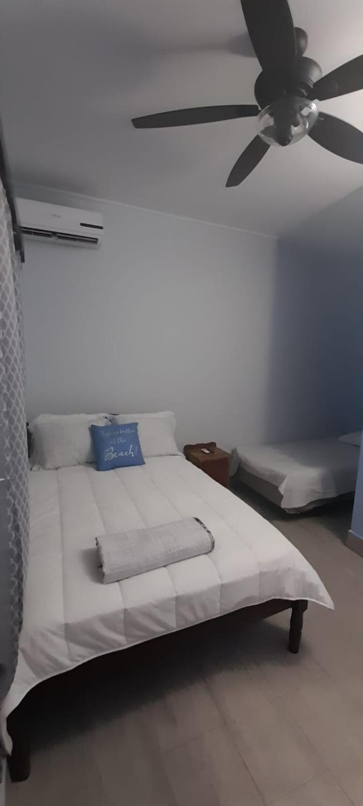 小夜曲酒店 Placencia 外观 照片