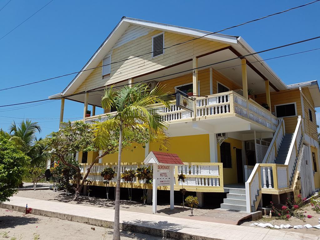 小夜曲酒店 Placencia 外观 照片